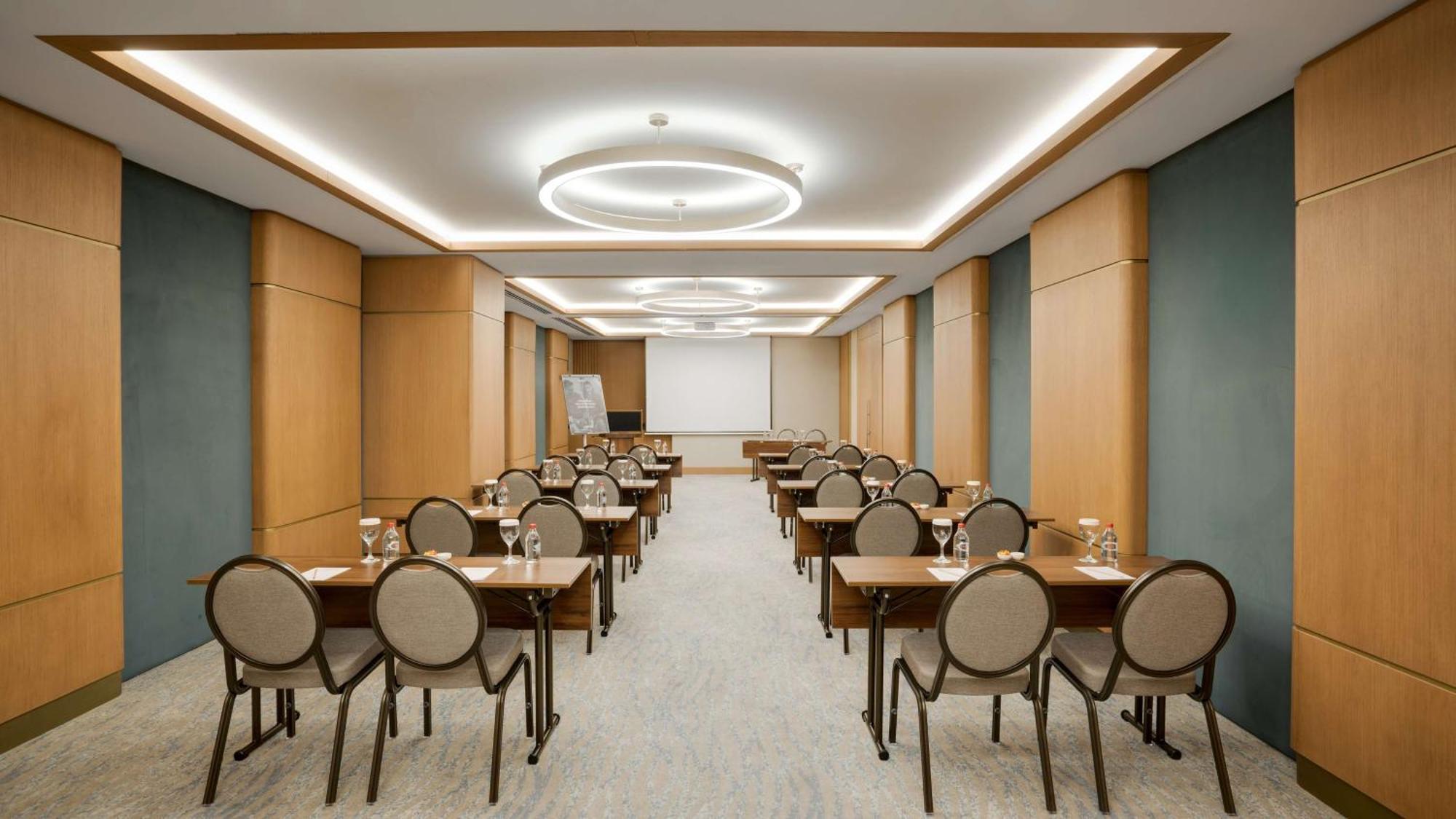 Radisson Hotel Istanbul Merter المظهر الخارجي الصورة
